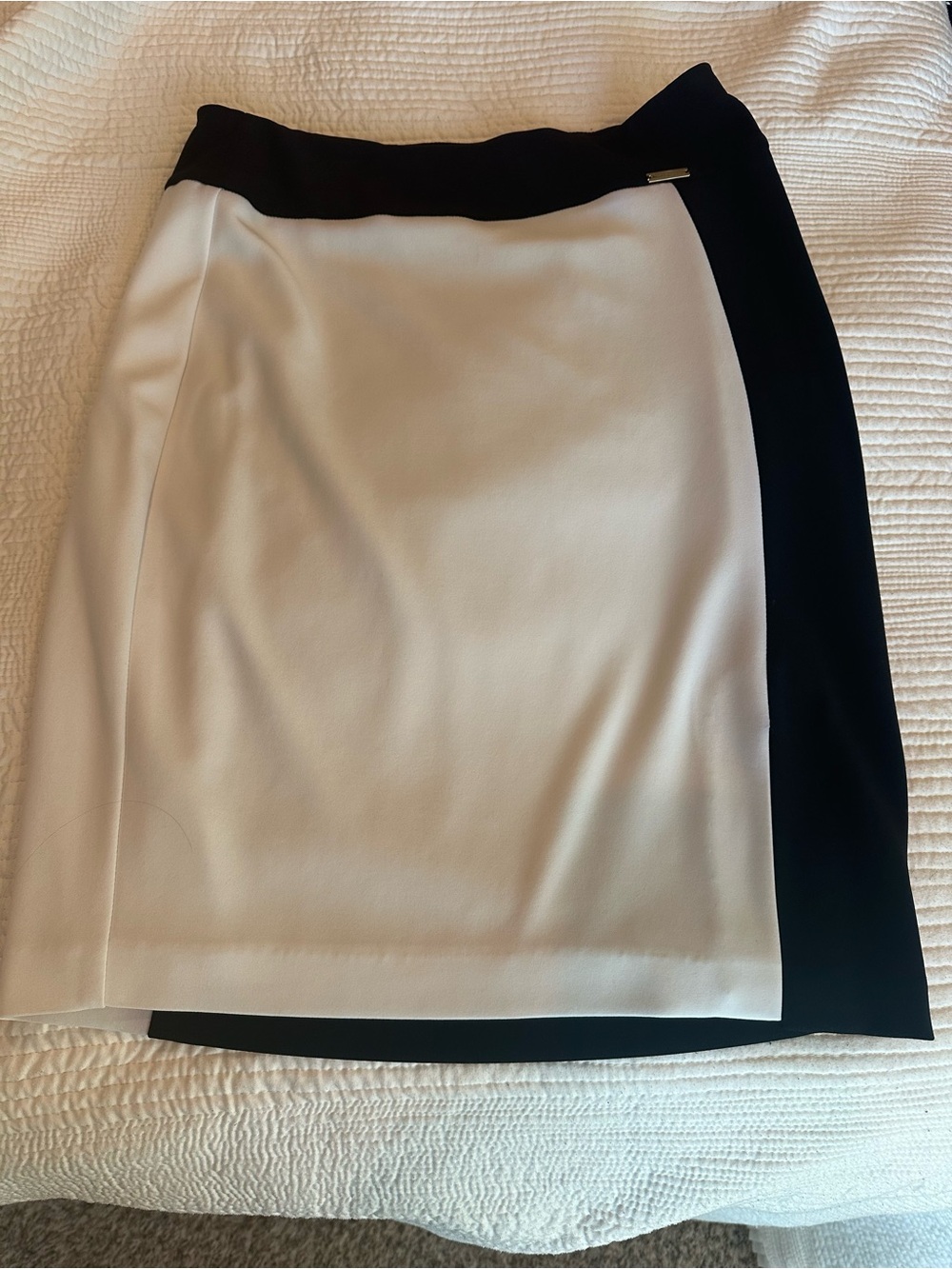 Joseph Ribkoff Black and White Colorblock Pencil Skirt
